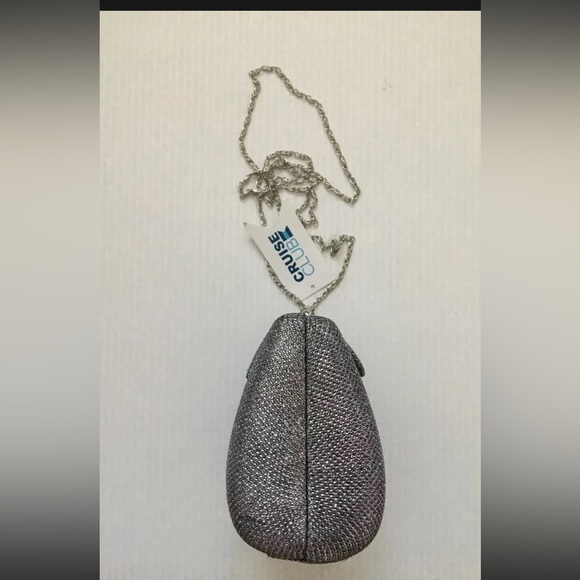 Cruise Club NWT Mini Metallic Chain CrossBody Evening Hard Shell Bag Purse - Picture 9 of 11